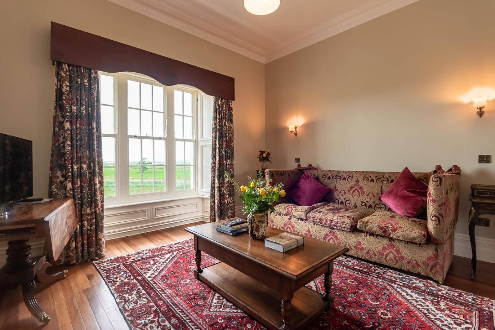 8 Bedroomed House Steeped In History Droíchead an Chláir Zewnętrze zdjęcie